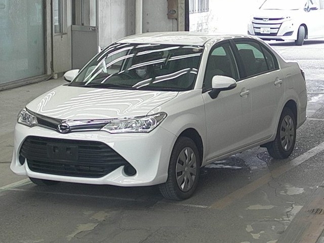 Toyota corolla axio 2017