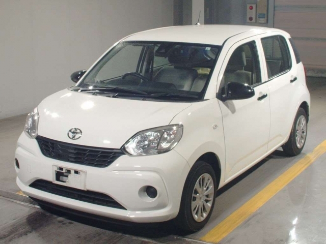 Toyota passo m700a Toyota passo m700a