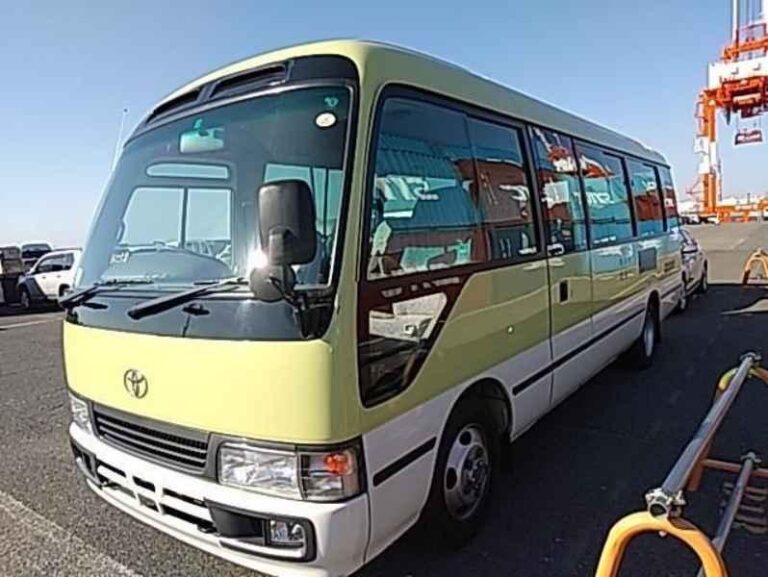 2005 Toyota Coaster BUS