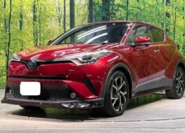 Toyota C-hr DAA-ZYX10 20181800 CC2wd