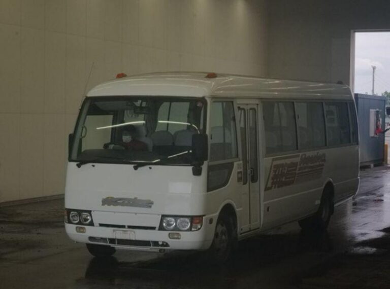 Mitsubishi Rosa 2000/11