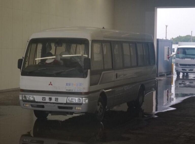 Mitsubishi Rosa 1997/03