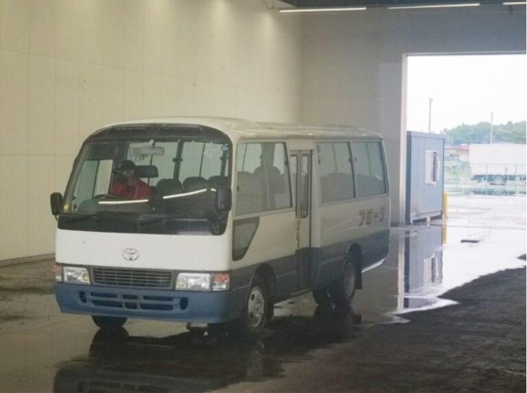 Toyota Coaster 1995/08