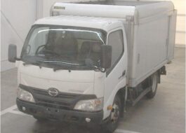 Hino Dutro 2013