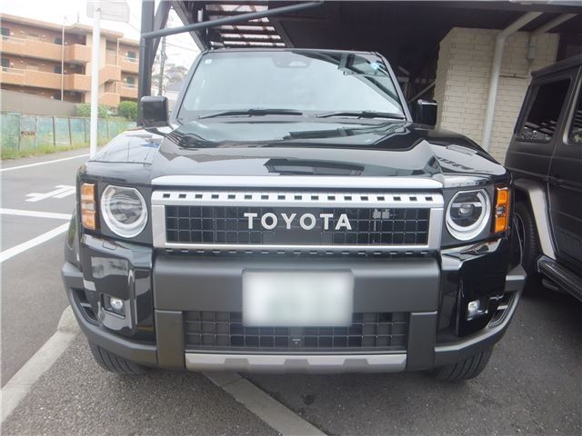 Toyota Land Cruiser VX