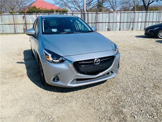 Mazda Demio XD Touring