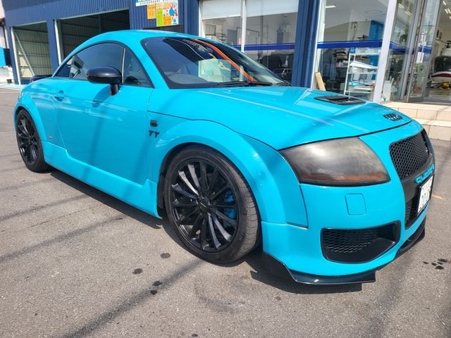Audi TT Coupe 1.8T S line
