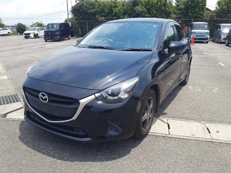 Mazda Demio 13S
