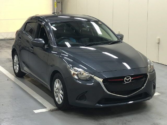 Mazda Demio XD