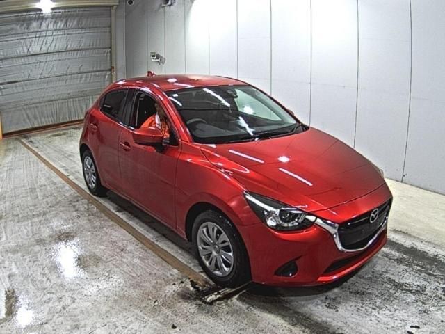 Mazda Demio 13S LED Comfort Package