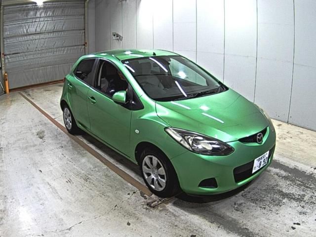 Mazda Demio 13C-V