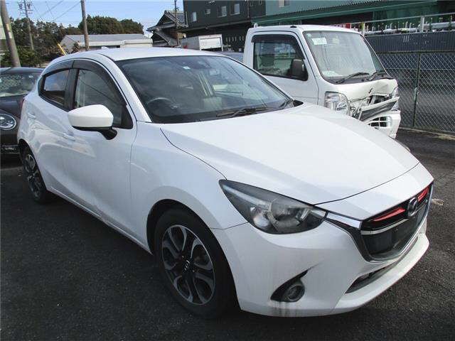 Mazda Demio XD Touring
