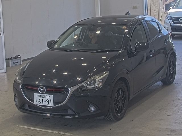 Mazda Demio XD Touring