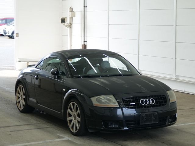 Audi TT 4WD Coupe 1.8T Quattro Sport
