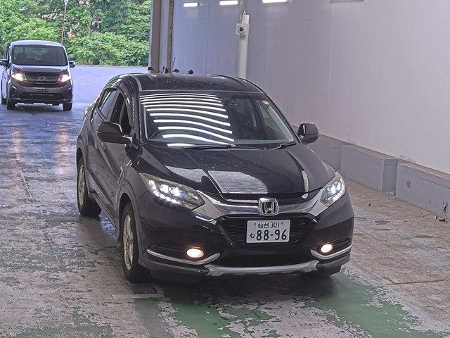 Honda Vezel HV 4WD X