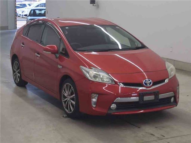 Toyota Prius PHV S