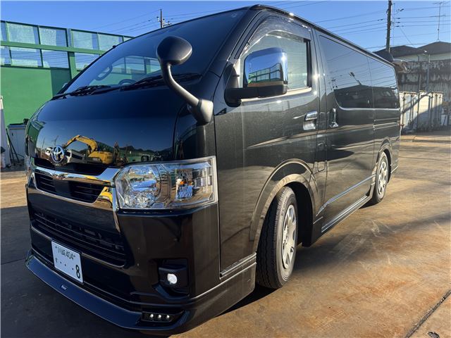 Toyota Hiace Van Super GL Dark Prime II