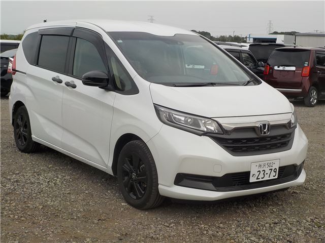 Honda Freed Hybrid G Black Style – Genuine Navigation System – Full Seg TV