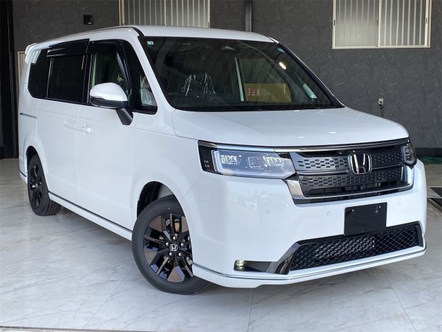 Honda Stepwgn Spada Premium Line 4WD / Registered Unused Vehicle / 1 Owner