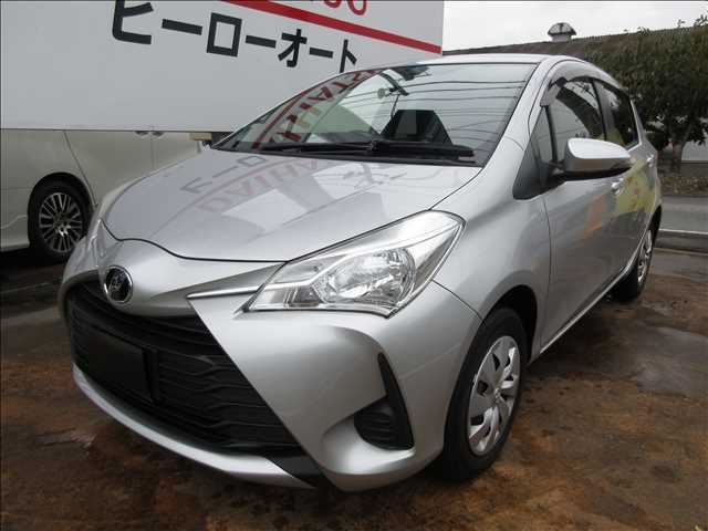 Toyota Vitz F Smart Stop Package