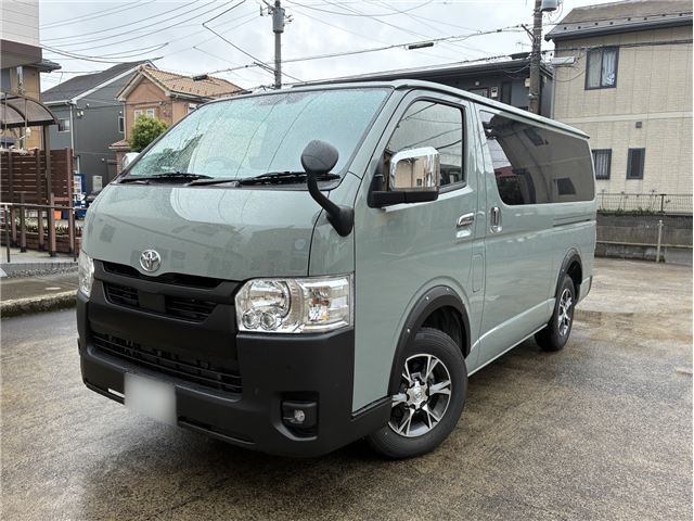 Toyota Hiace Van Super GL Earth Color Package