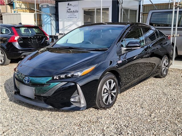 Toyota Prius PHV SSafety Sense