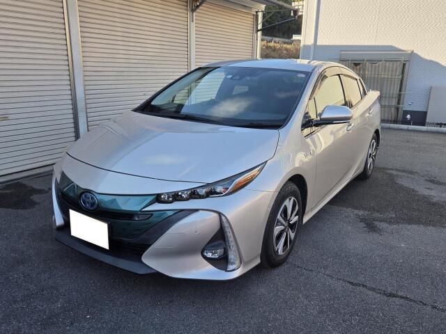 Toyota Prius PHV A Utility