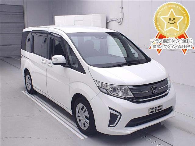 Honda Stepwgn G 7-seater