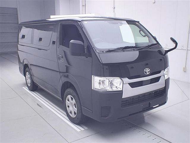 Toyota Hiace 4WD DX