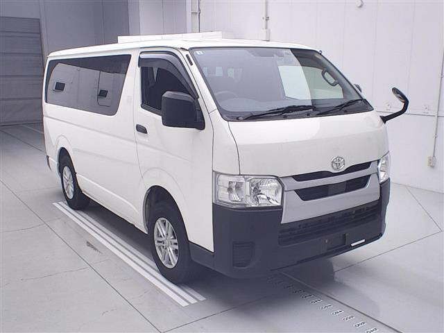 Toyota Hiace 4WD DX