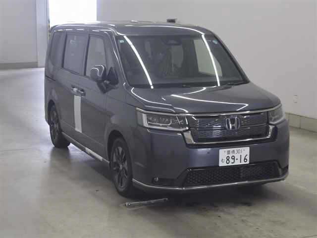 Honda Stepwgn Spada HV e:HEV Spada