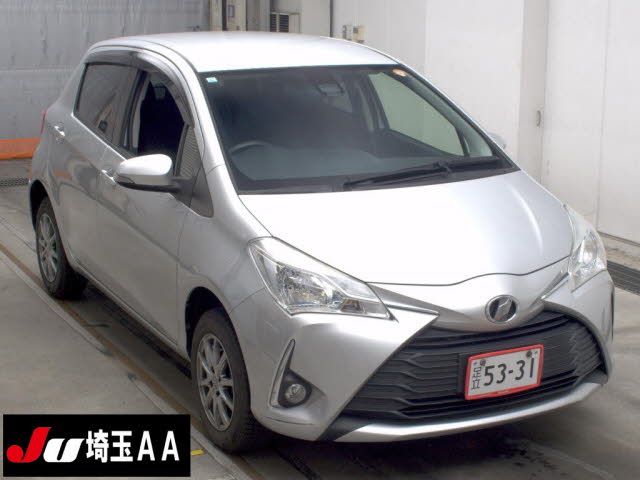 Toyota Vitz 4WD F