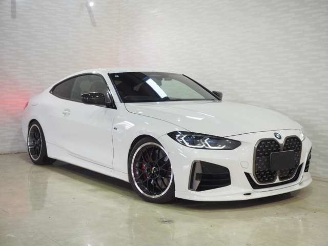 BMW 4 Series Coupe M440i xDrive 4WD