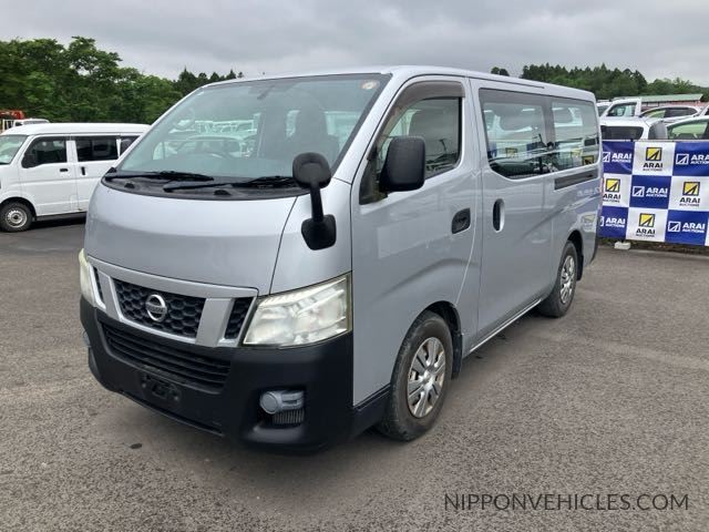 Nissan NV350 Caravan DX