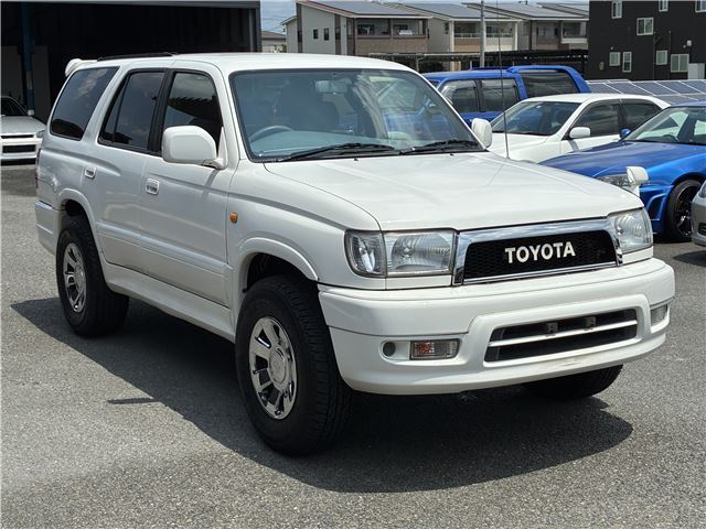 Toyota Hilux Surf Sport Runner