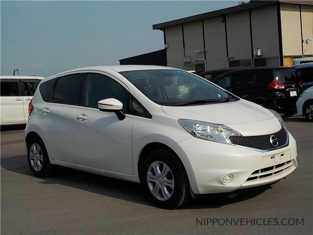 Nissan Note X V Selection + Safety – Genuine Navigation System – Full Seg TV
