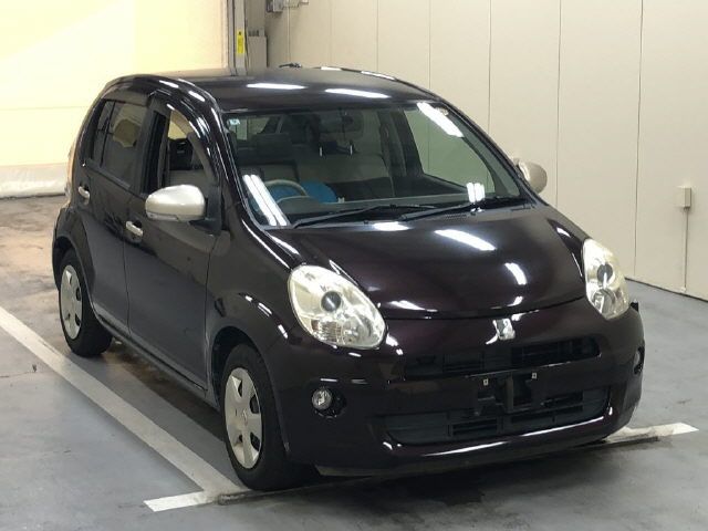 Toyota Passo Plus Hana