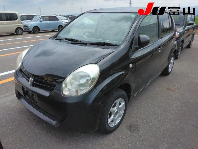 Toyota Passo X