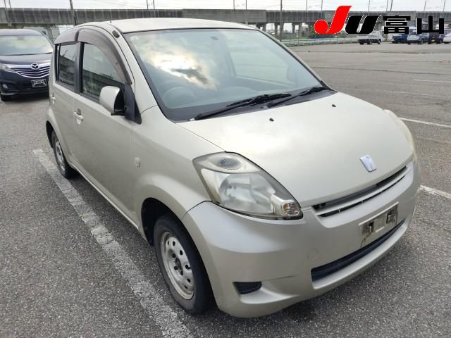 Toyota Passo X