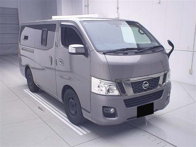 Nissan NV350 Caravan Premium GX Long Chrome Gear P Ver. B