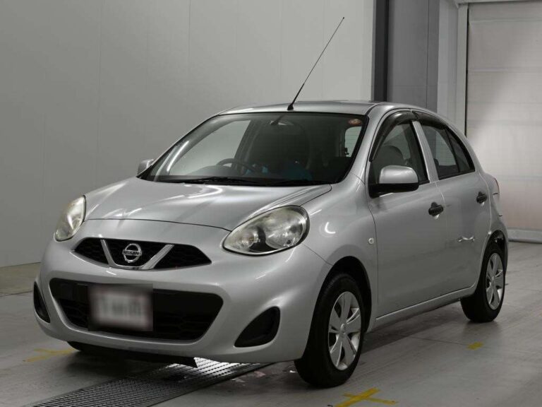 Nissan March S