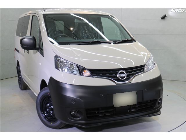 2026 Nissan NV200 Vanette Wagon 16X-3R Outdoor Black Edition