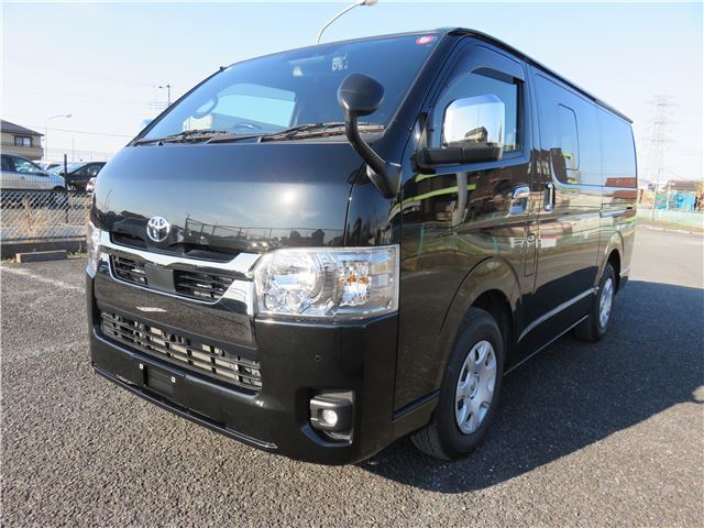 Toyota Hiace Van Super GL Dark Prime 2