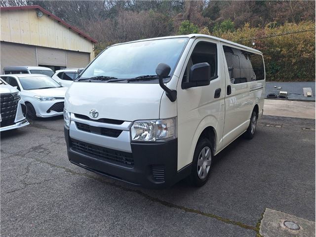 Toyota Hiace Van Long Just Low DX