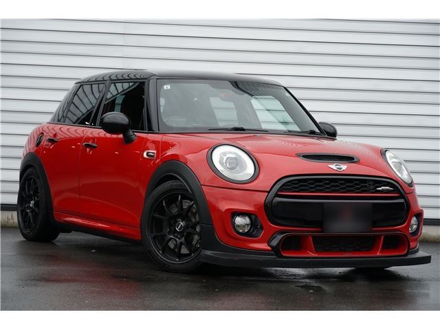 2015 MINI 5-door Cooper S
