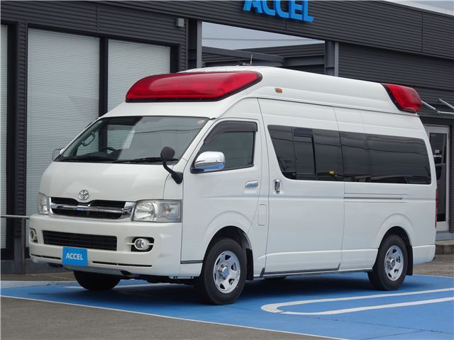 Toyota Hiace Van HiMedic High-Standard Ambulance 4WD 8-seater