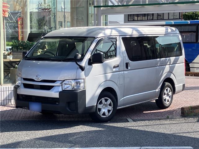 Toyota Hiace Wagon DX