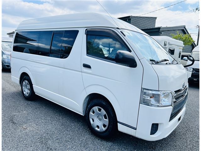 Toyota Hiace Van Camping