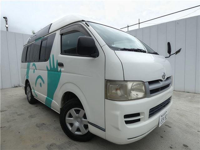 Toyota Hiace Van Deluxe High Roof 1.25 tons