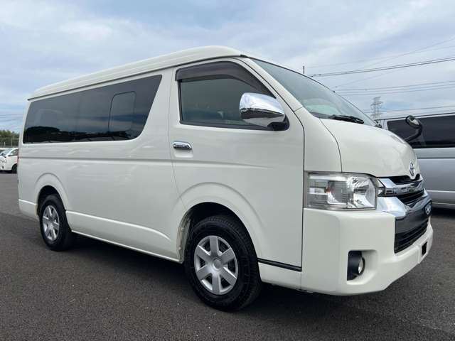 Toyota Hiace 2.7 Welcab Shuttle Vehicle Long GL Base 4WD